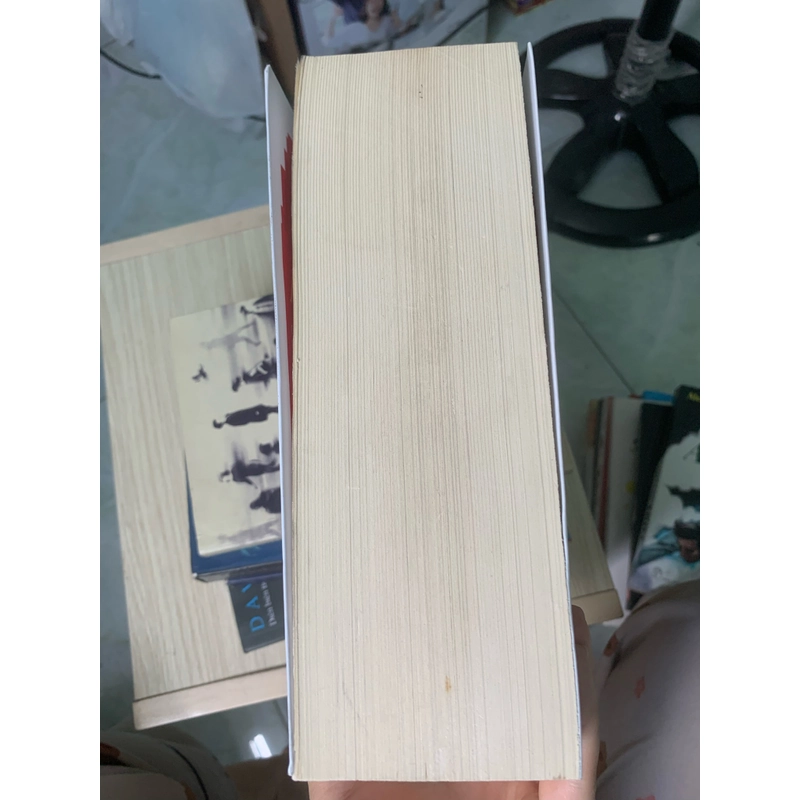 Sách Suối nguồn  523168