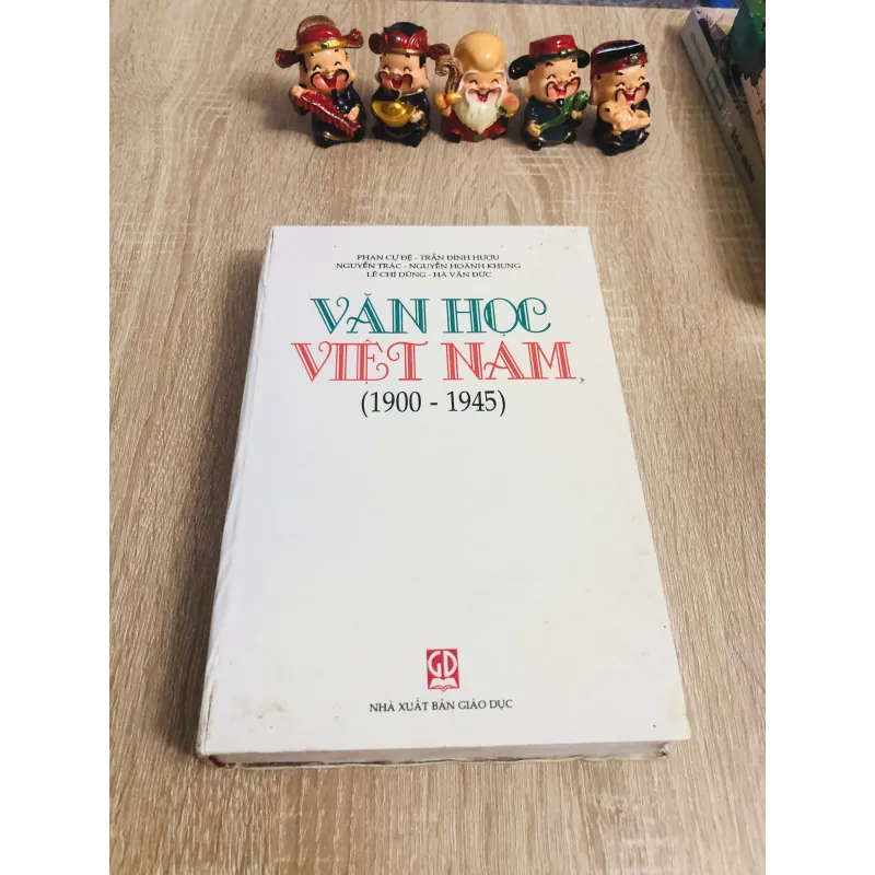 VĂN HỌC VIỆT NAM (1900–1945) 931698
