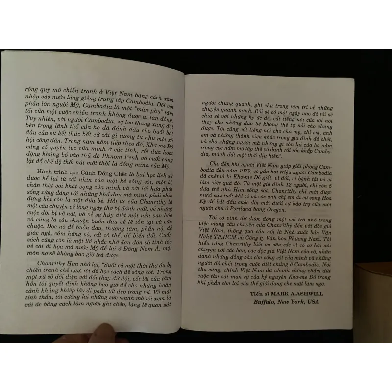 Hành trình qua cánh đồng chết- Năm xb: 2005  (dịp Tết Ất Dậu) 1003385