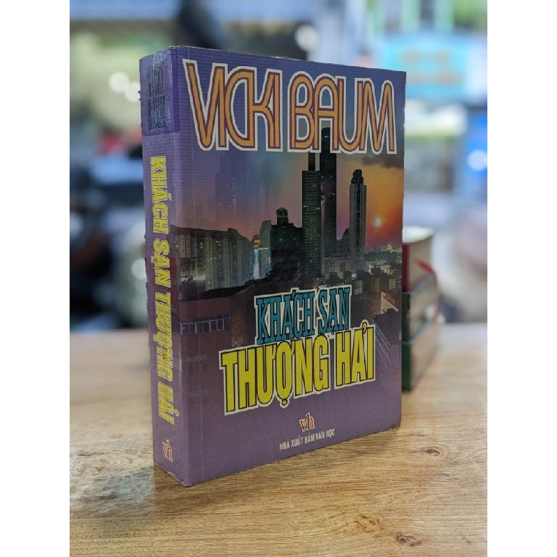 Khách sạn Thượng Hải - Vicki Baum 334125