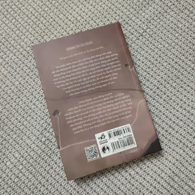 Hoàng đế xứ Gladness - Ocean Vuong 925382