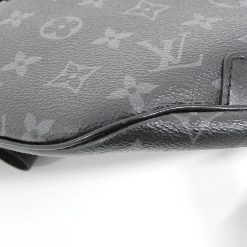 Túi đeo chéo Louis Vuitton Monogram Eclipse Discovery Bum Bag PM M46035 613380