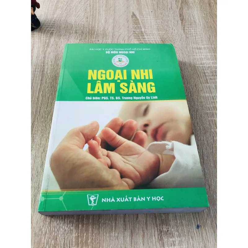 Ngoại Nhi Lâm Sàng - PGS.TS.BS Ttương Nguyễn Uy Linh 933218