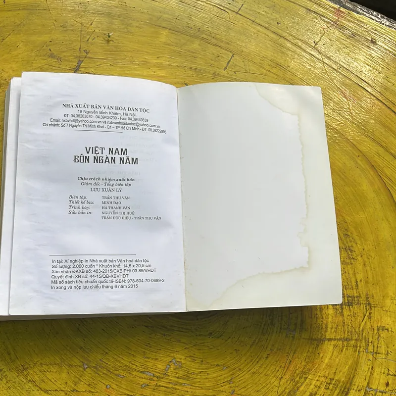 VIỆT NAM BỐN NGÀN NĂM- NGUYỄN THỊ HUỆ 609588
