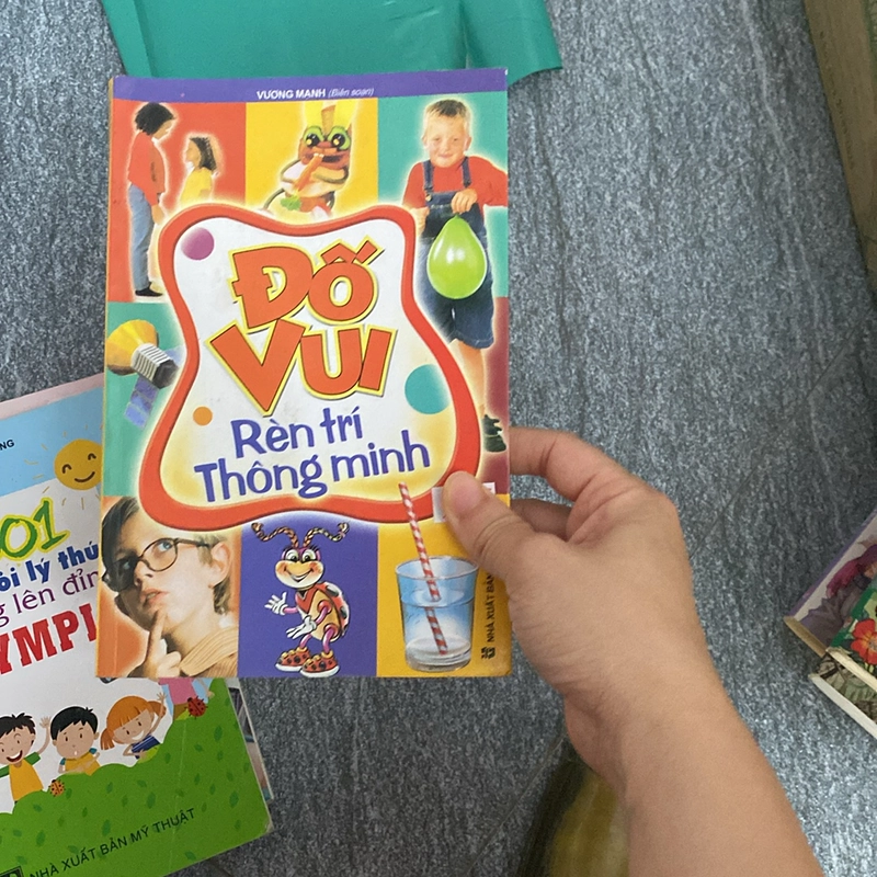 Sách đố vui rèn thông minh 536883