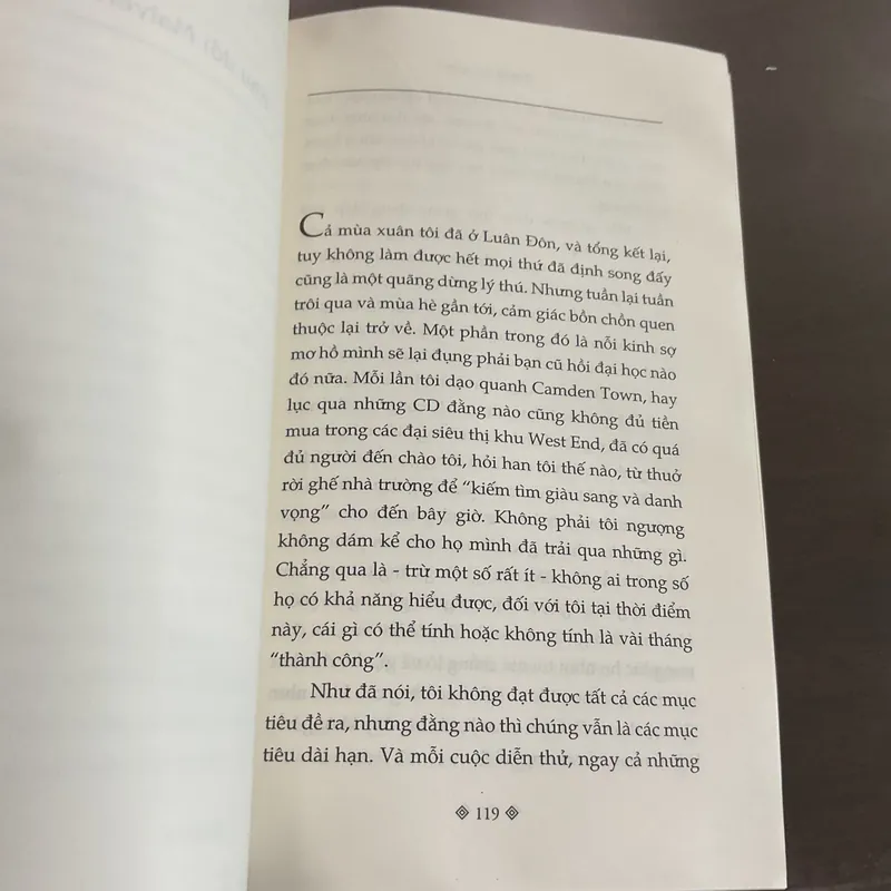 [TRUYỆN NGẮn] Dạ khúc - Kazuo Ishiguro 720591