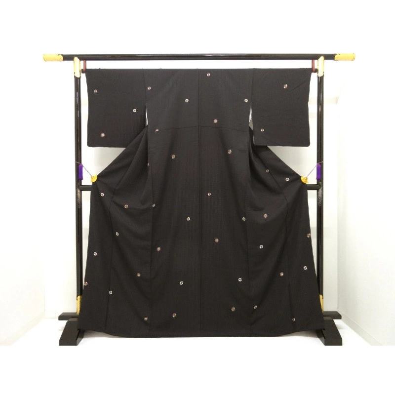 Áo nhỏ kích thước L - Hàng hiệu Authentic 875175