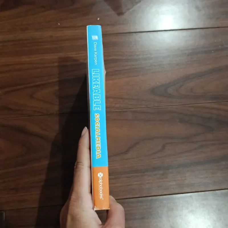 Likeable socia media - bí quyết làm hài lòng khách hàng, tạo dựng thương hiệu cá nhân 761893