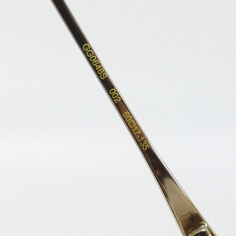 Kính mát GG0646S của Gucci 624221