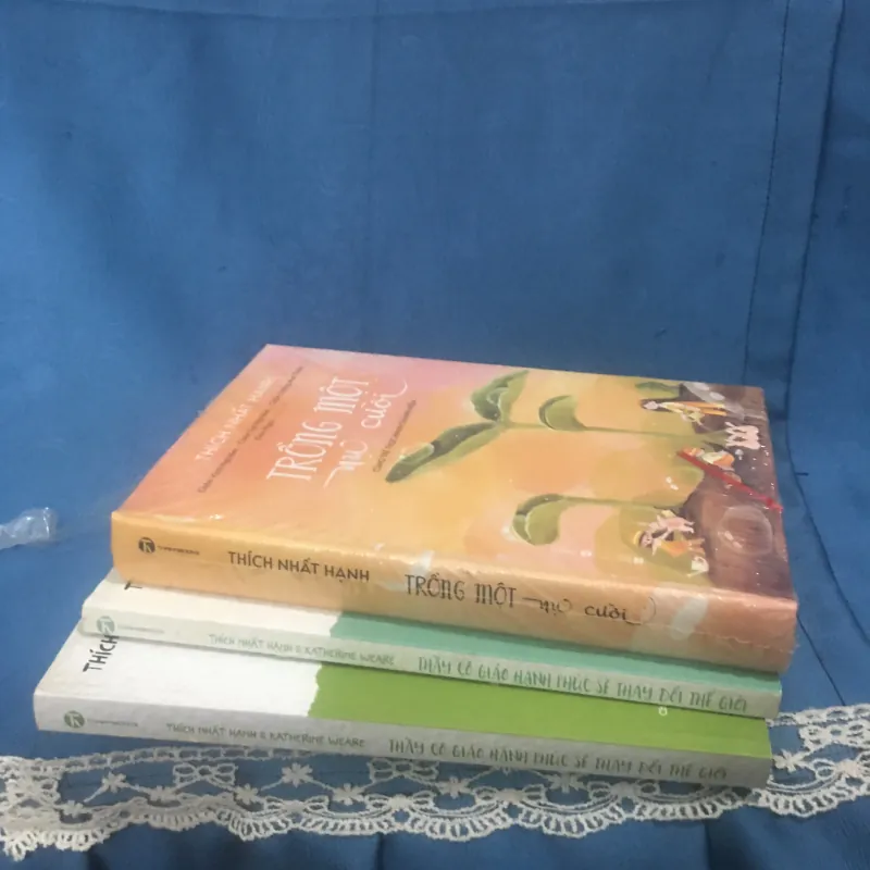 Combo: trồng một nụ cười, thầy cô giáo hạnh phúc 1000174