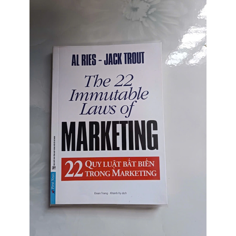 22 Quy luật bất biến trong marketing - Al Ries & Jack Trout (mới 99%) 202699