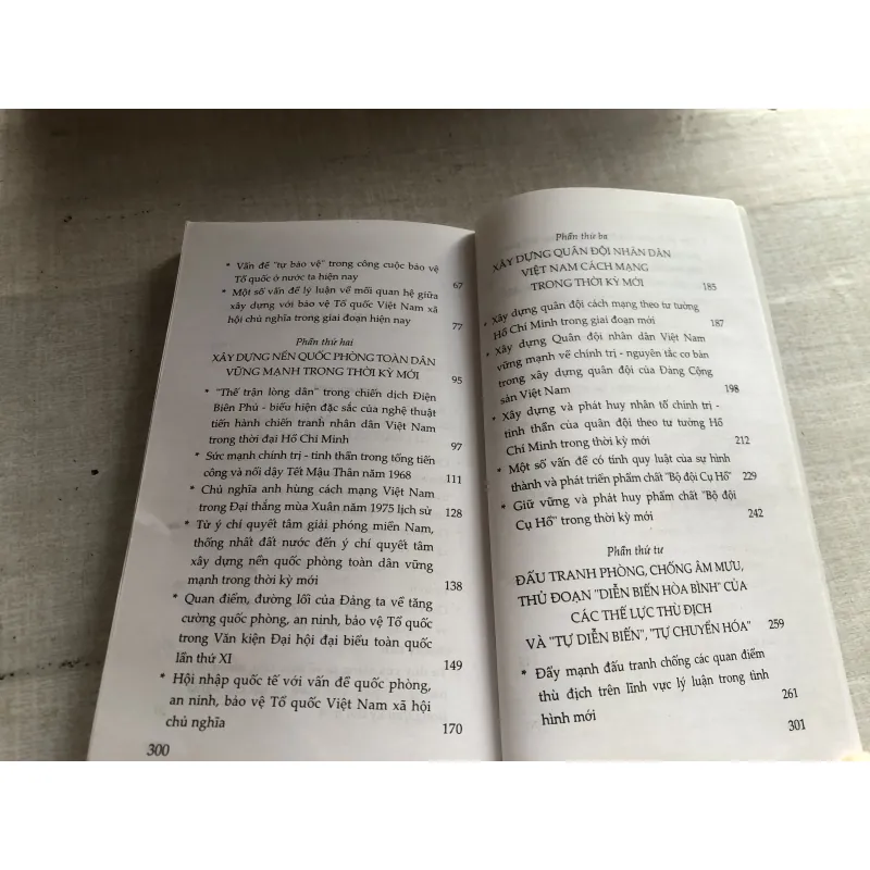 Một số vấn đề về bảo vệ tổ quốc trong thời kỳ mới 782095