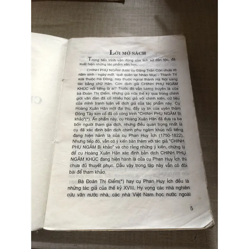 Đến với Chinh Phụ Ngâm 993272