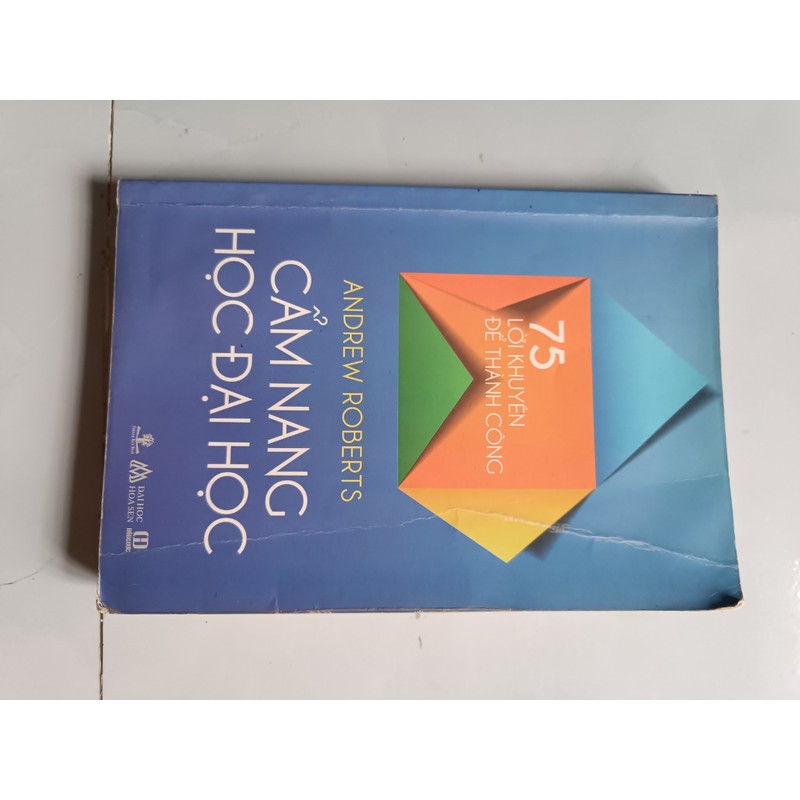 Cẩm nang học đại học (Mua 3 cuốn được tặng kèm) 150636