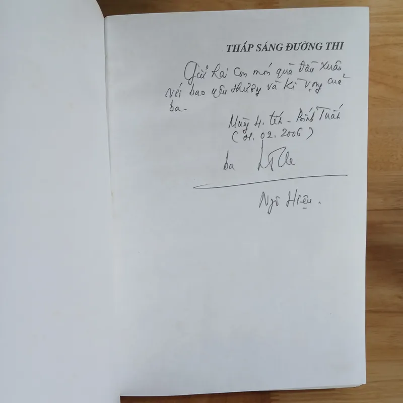 Thắp Sáng Đường Thi - Hoài Yên chủ biên 188512