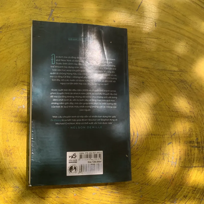 TÀN THẾ - GUILLERMO DEL TORO CHUCK HOGAN 937318