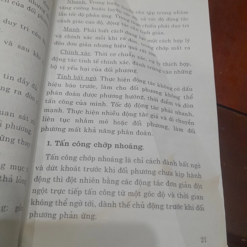 Tuyệt kỹ LÝ TIỂU LONG 497864