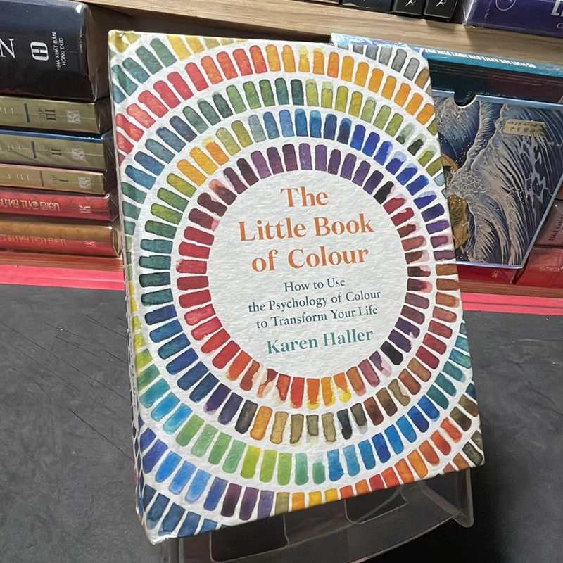 The little book of colour Karen Haller 330613