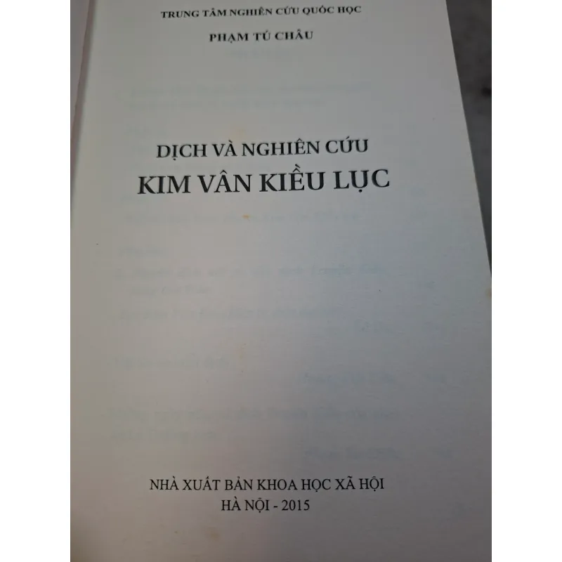 Dịch và nghiên cứu kim vân kiều lục 995162