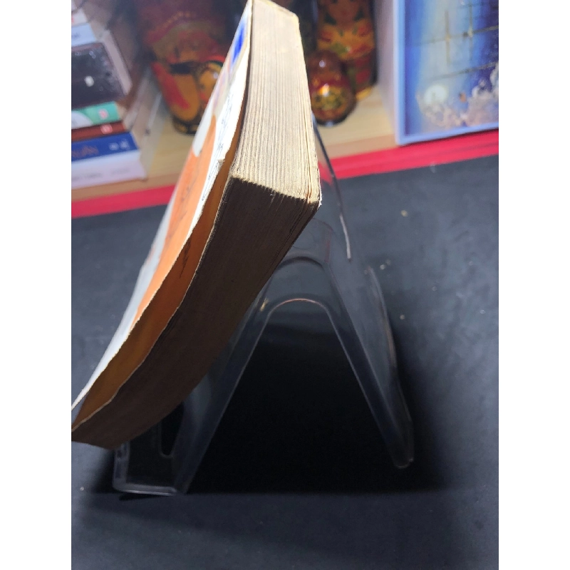 Cây hoa bia 1983 mới 60% ố vàng tróc bìa Iuri Apdenco HPB0906 SÁCH VĂN HỌC 915418