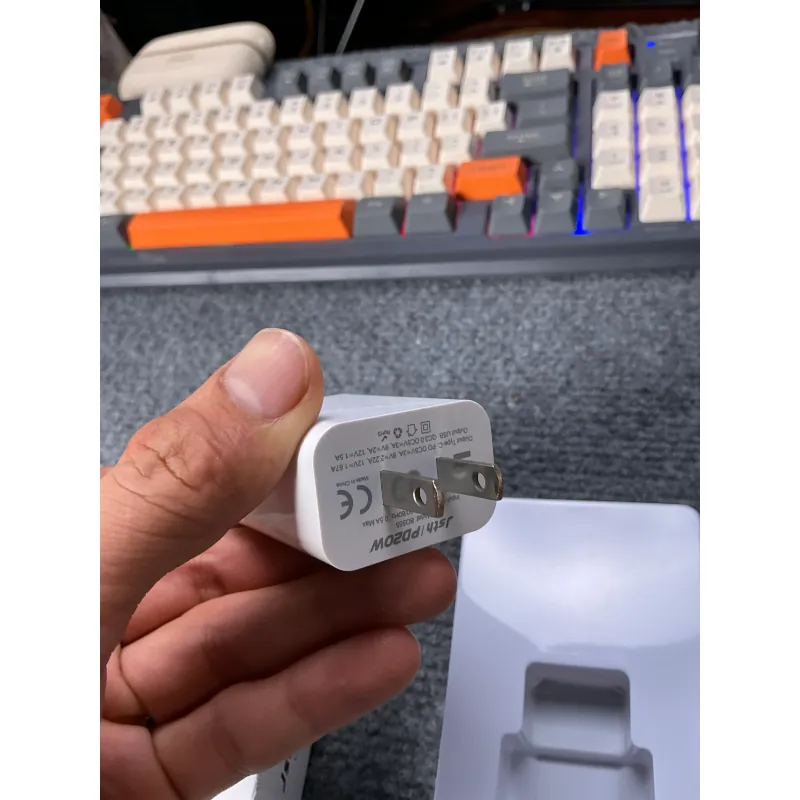 BỘ CỦ SẠC NHANH PD20W CHO IPHONE CHUẨN TYPE-C MỚI MỞ HỘP 673848