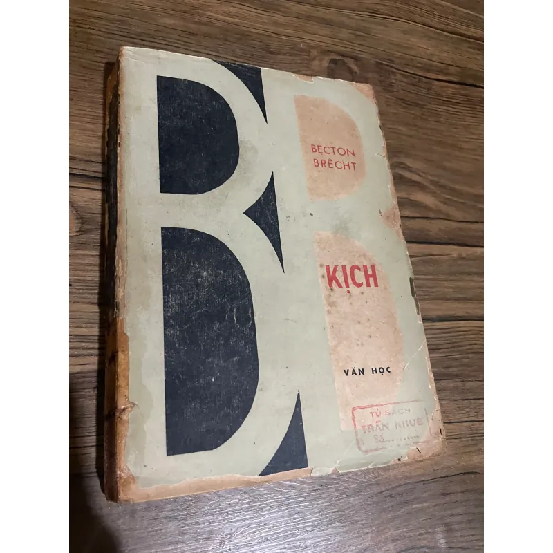 KỊCH Bertolt Brecht 592031