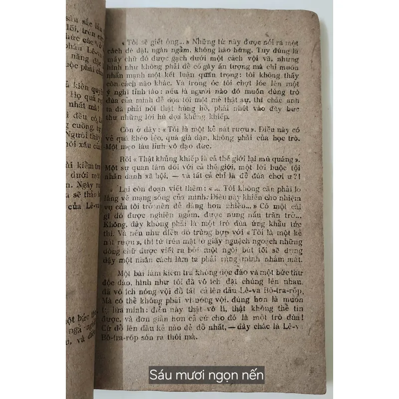 Truyện vừa Liên Xô: SÁU MƯƠI NGỌN NẾN (Dịch giả: Đoàn Tử Huyến) 713093