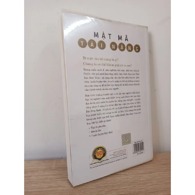[Phiên Chợ Sách Cũ] Mật Mã Tài Năng - Daniel Coyle 1402 403429