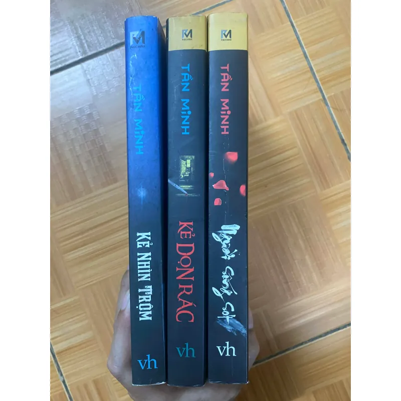 Pháp Y Tần Minh: Người Sống Sót + Kẻ Nhìn Trộm + Kẻ Dọn Rác 738987