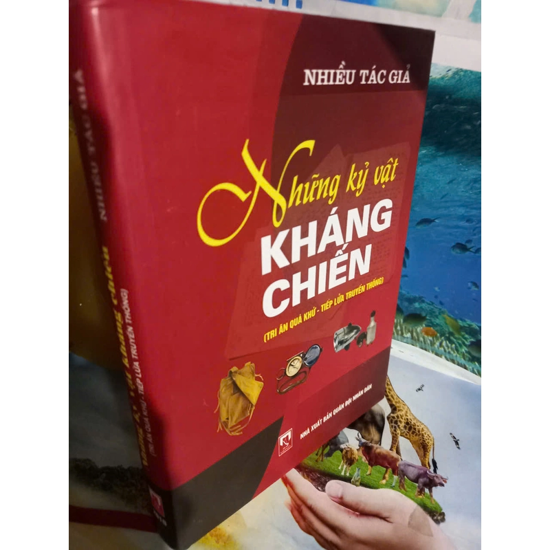 những kỷ vật kháng chiến 497977