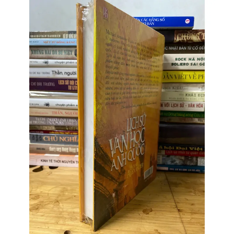 Sách cũ: Lịch sử văn học Anh Quốc - Michael Alexander 1020117