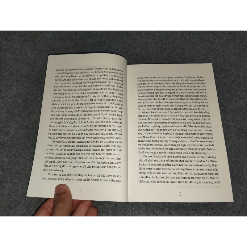SENECA NHỮNG BỨC THƯ ĐẠO ĐỨC (TRIẾT HỌC THỰC HÀNH: CHỦ NGHĨA KHẮC KỶ TRONG ĐỜI SỐNG TẬP 1) 698972