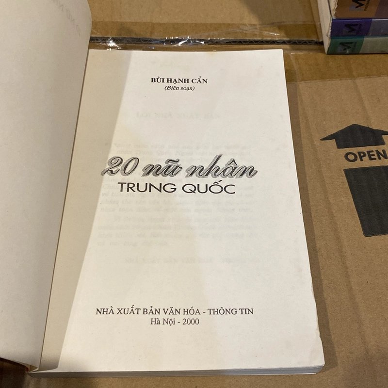 20 NỮ NHÂN TRUNG QUỐC (XB 2001) 521632