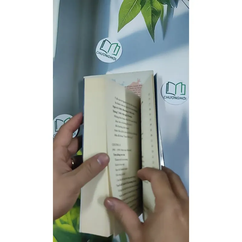 [SEAL] Trong Căn Phòng Một Người Bại Liệt - Nguyễn Quang Thiều 798523