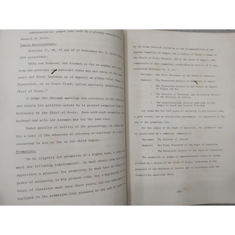 LEGAL SYSTEM - HỆ THỐNG PHÁP LUẬT 590773