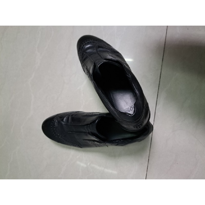 Bán giày Tây hiệu BOSS size 41, màu đen 95% bán 700k 13859