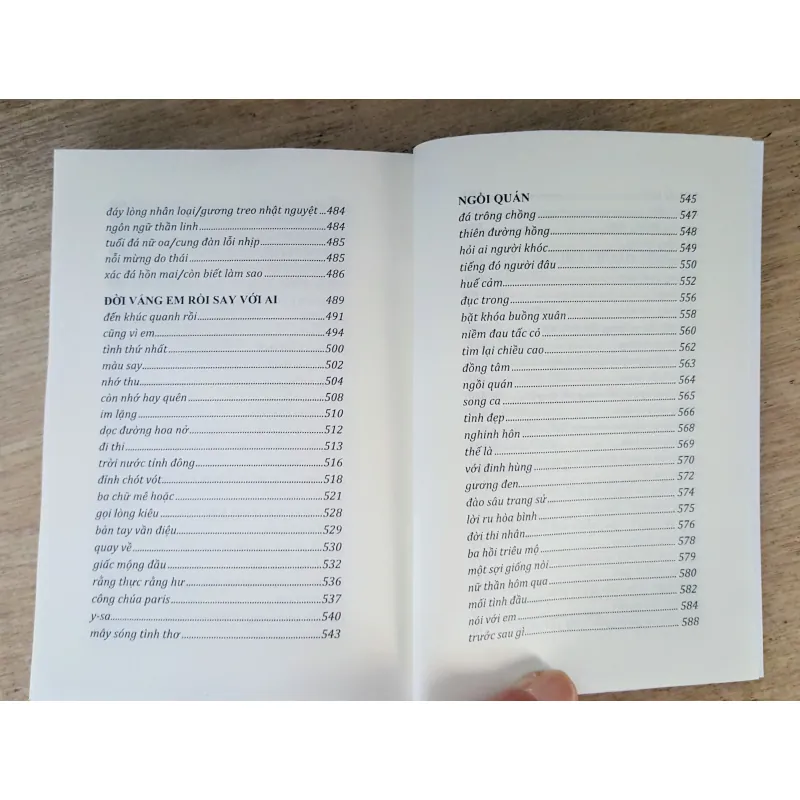 Vũ Hoàng Chương - thơ toàn tập 1010786