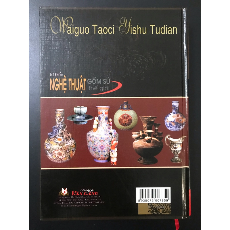 Từ điển nghệ thuật gốm sứ thế giới 444172