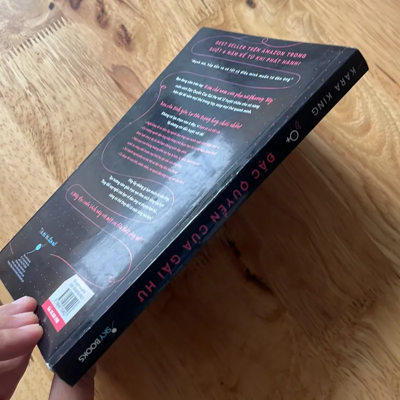 Đặc quyền của gái hư - Kara King 595846