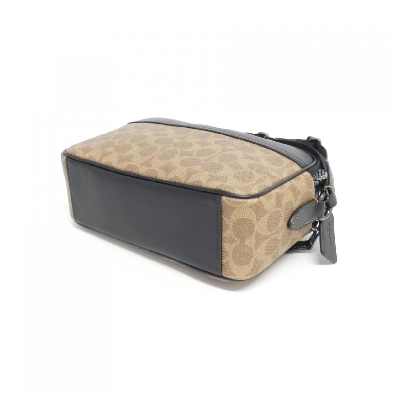 【Sản phẩm mới】Túi xách vai Coach CV921 613913