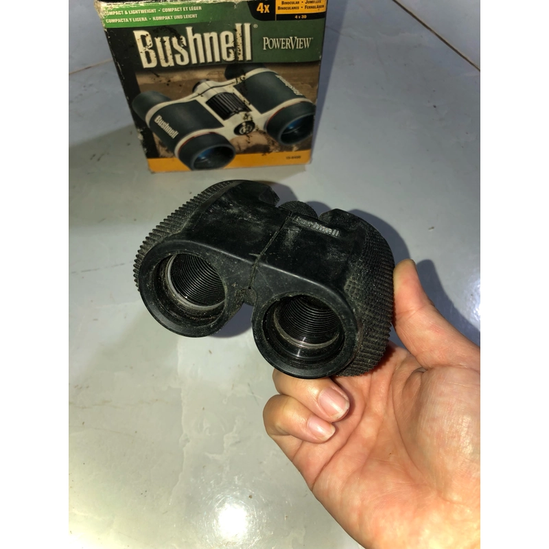 Ống dòm đen Bushnell 10x25 493490