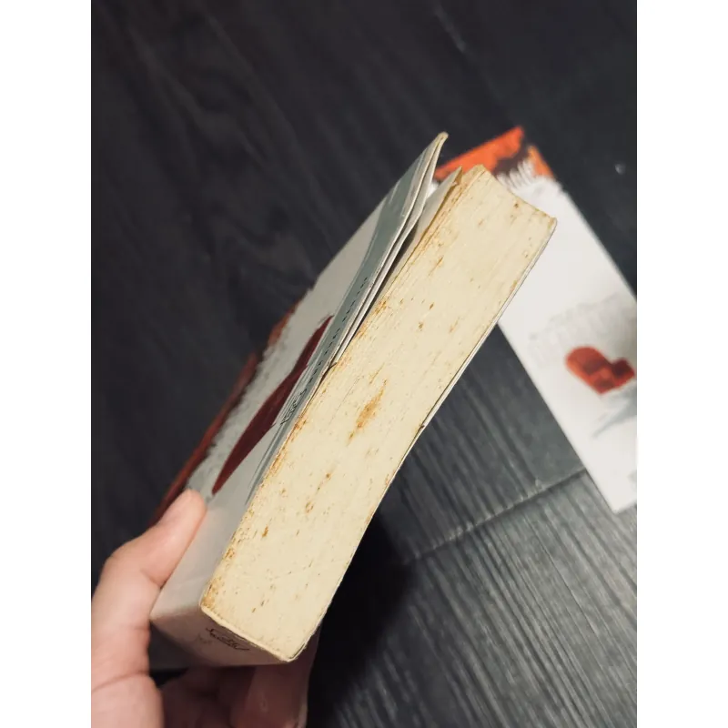 Cuộc đời yêu dấu 745279