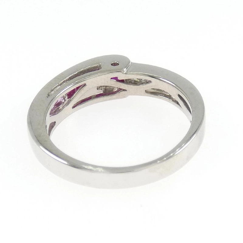 Nhẫn đá màu K18WG 0.70CT - Hàng hiệu Authentic 854482