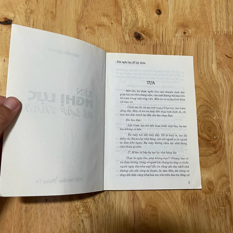 II Sách Kỹ Năng: Rèn Nghị Lực Để Lập Thân - Nguyễn Hiến Lê - 1999 473499