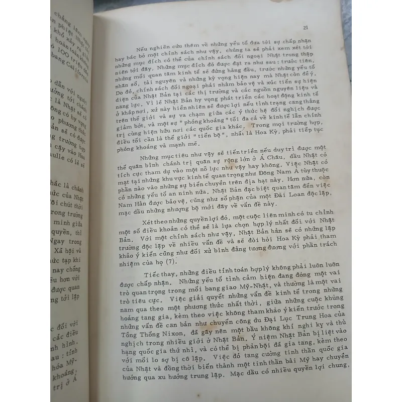 Á CHÂU VÀ CÁC ĐẠI CƯỜNG - PHẠM THIÊN HÙNG dịch 735450