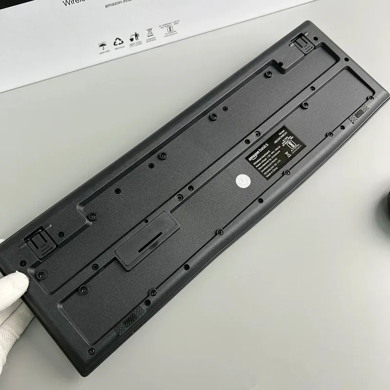 Bàn phím không dây Amazon gõ êm, kèm chuột không dây 602705