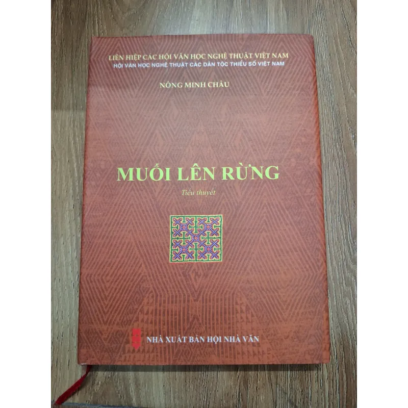 Muối lên rừng - Nông Minh Châu - Tiểu thuyết 761759