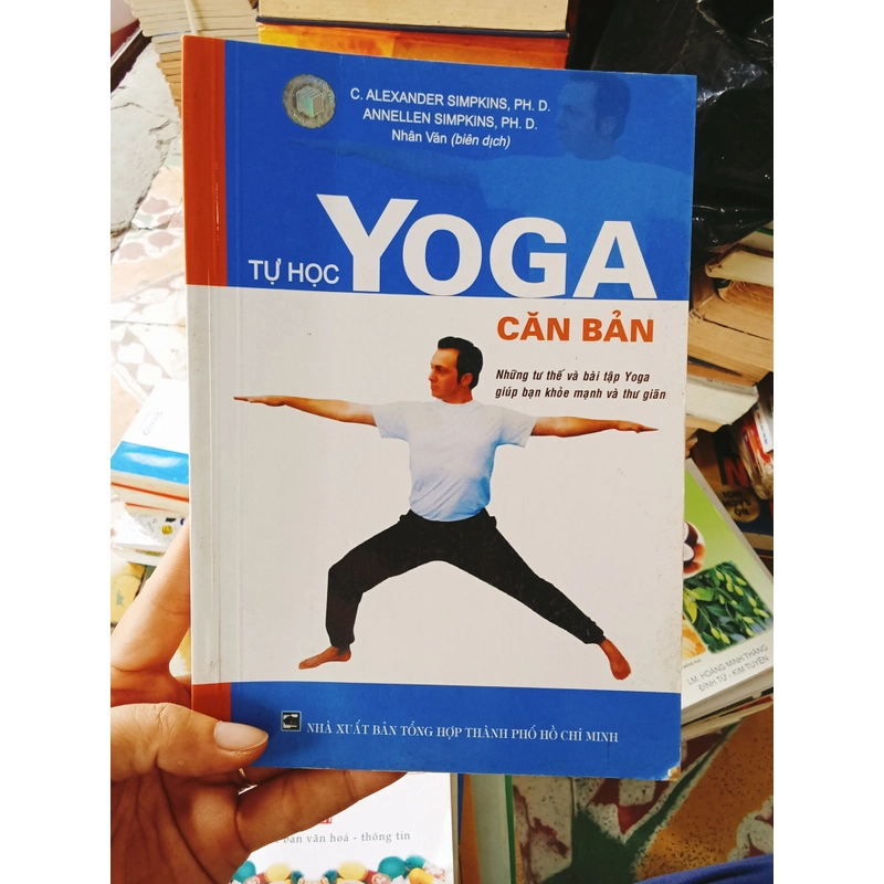 Tự Học Yoga Căn Bản 454398