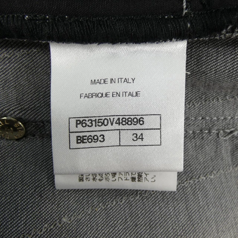 Chanel CHANEL P63150V48896 Jeans - Hàng hiệu Authentic 820275