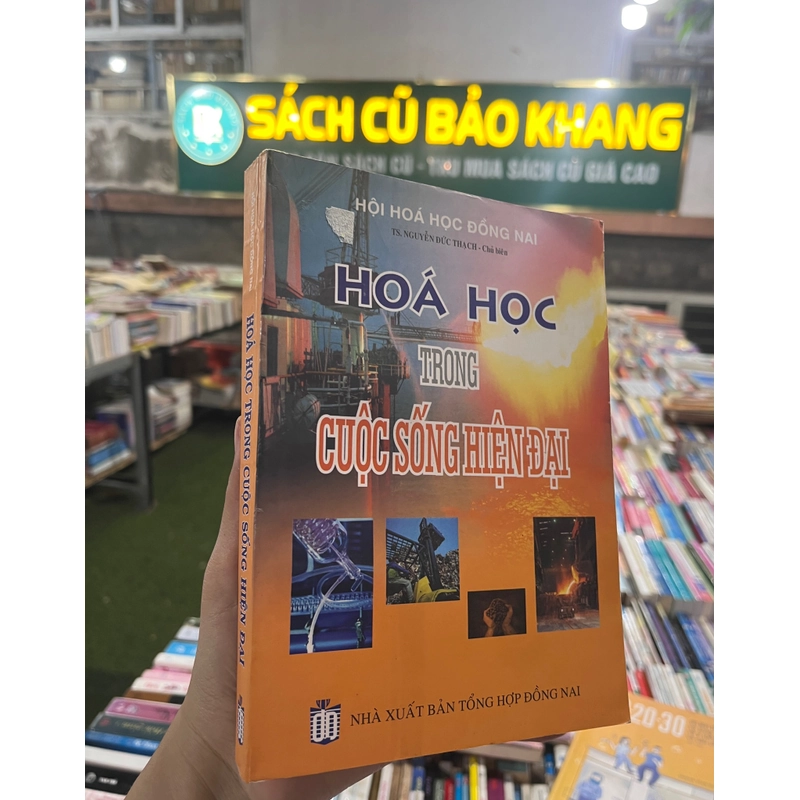 HOÁ HỌC TRONG CUỘC SỐNG HIỆN ĐẠI 384995